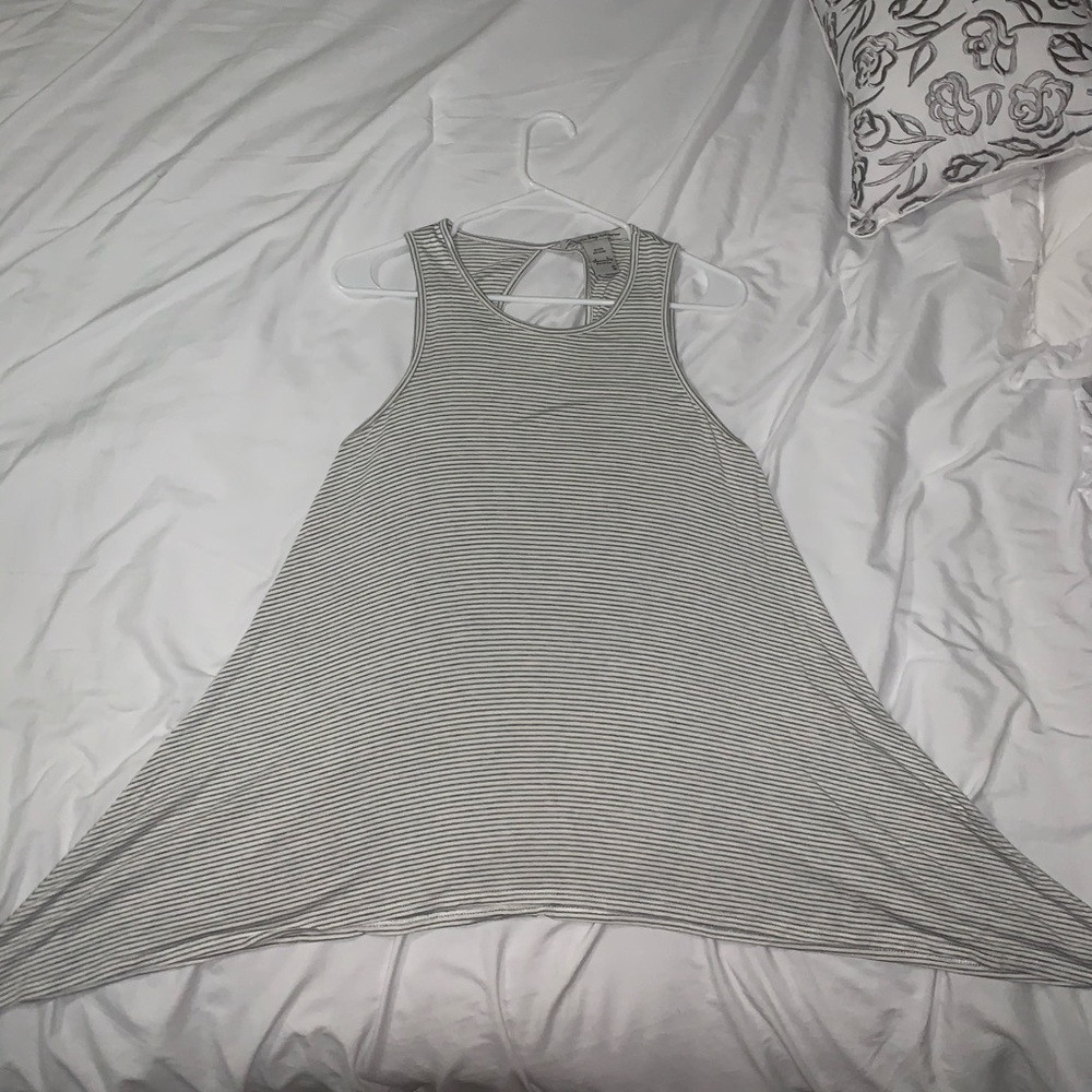 grey and white stripped shirt
